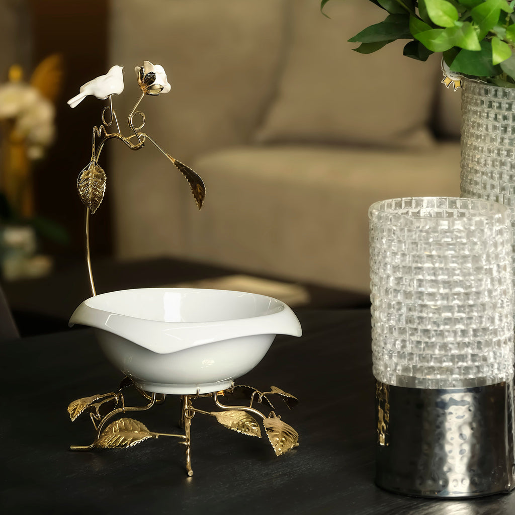 WHITE SNACK BOWL ON GOLDEN TONE STAND