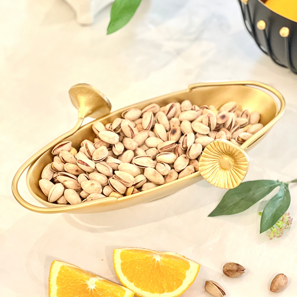 GOLD OVAL SNACK PLATE