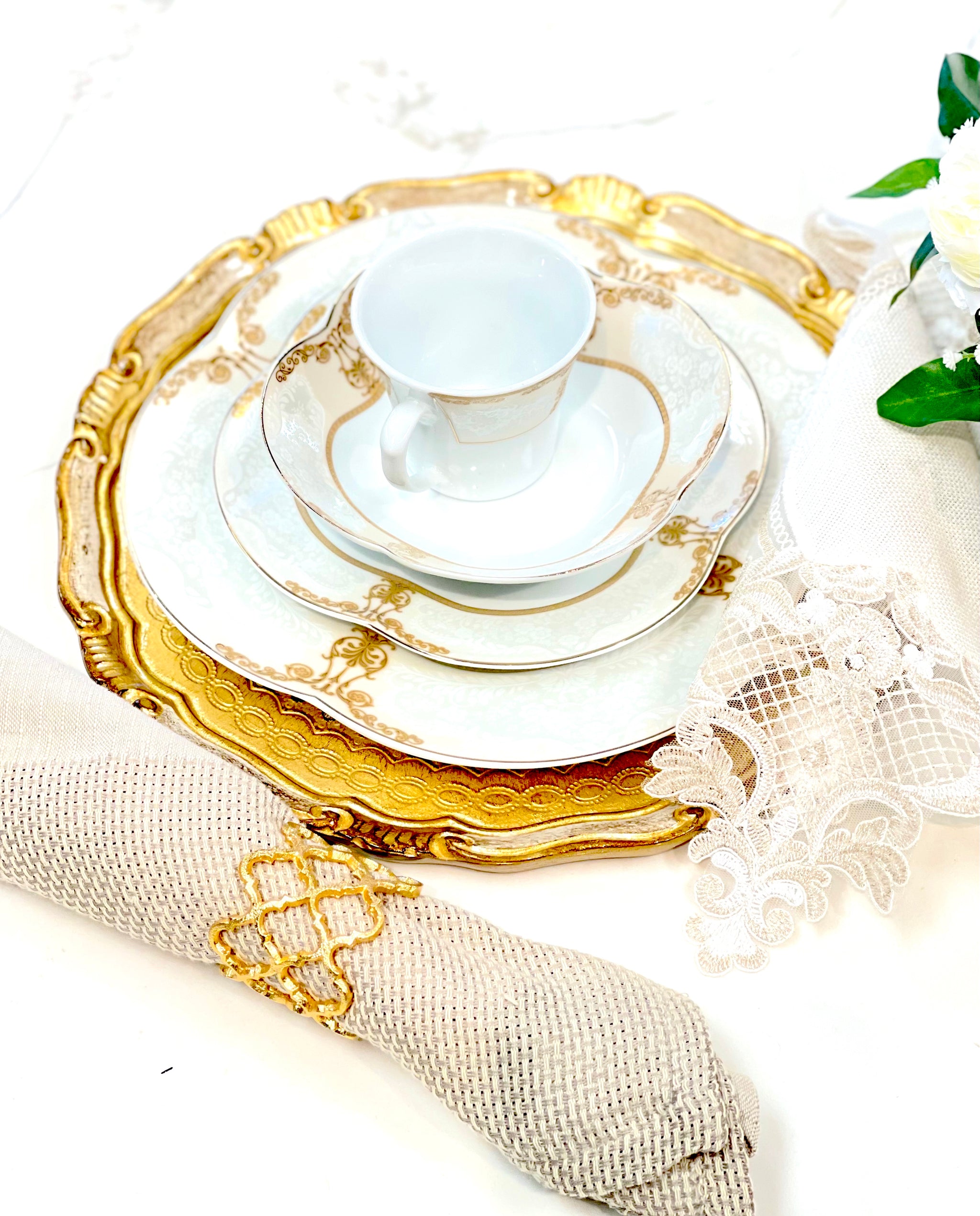 ITALIAN CIRCULAR GOLD HAND PAINTED WOODEN TRAY – Noble Home Gifts