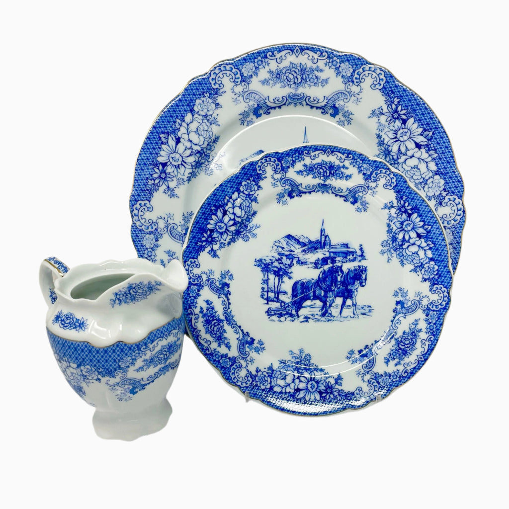 WHITE & BLUE DINNERWARE SET